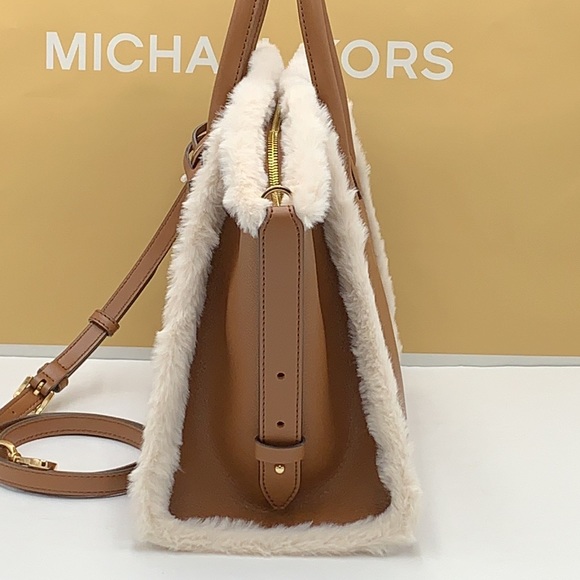 MICHAEL KORS AVRIL LARGE TOP ZIP SATCHEL LUGGAGE MULTI WITH FLUFFY FUR - Picture 6 of 16